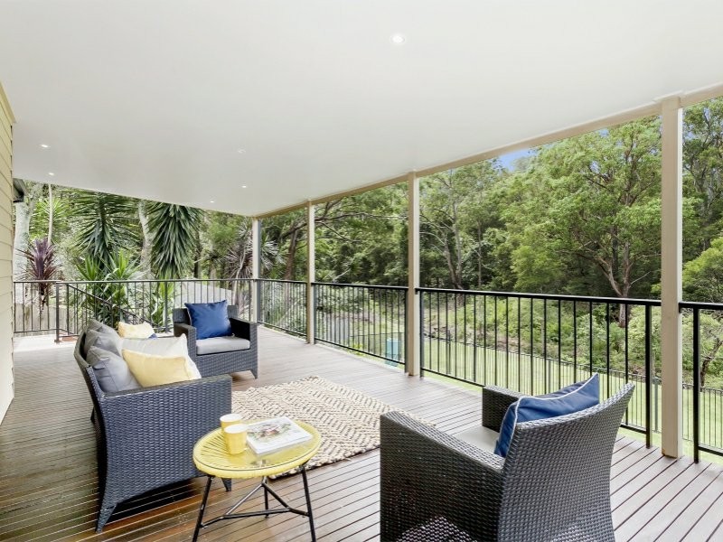 18 Woodlands Place, Figtree NSW 2525