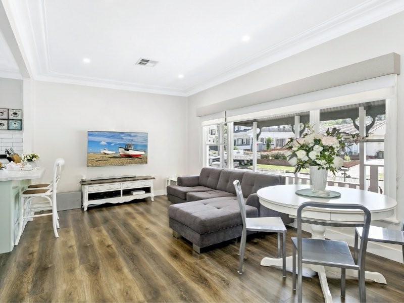 19 Arrow Avenue, Figtree NSW 2525