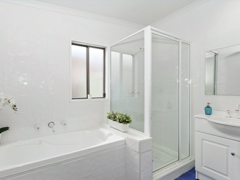 66 Princes Highway, West Wollongong NSW 2500