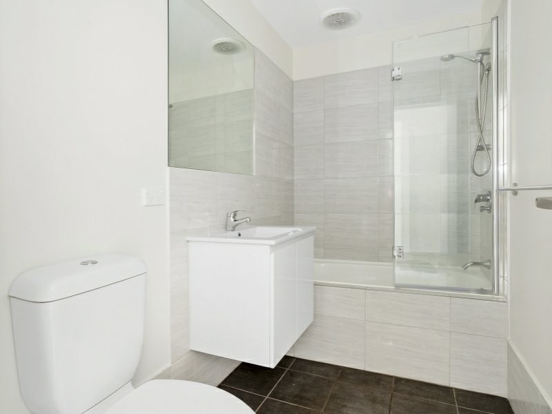 8/301 Princes Highway, Albion Park Rail NSW 2527