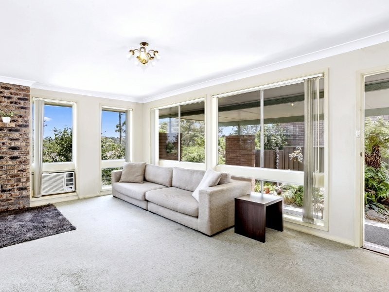 94 Beatus Street, Unanderra NSW 2526