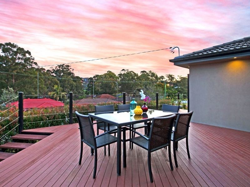 10 Stanley Avenue, Farmborough Heights NSW 2526