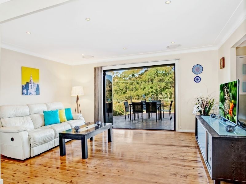 10 Stanley Avenue, Farmborough Heights NSW 2526