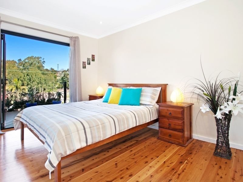 10 Stanley Avenue, Farmborough Heights NSW 2526