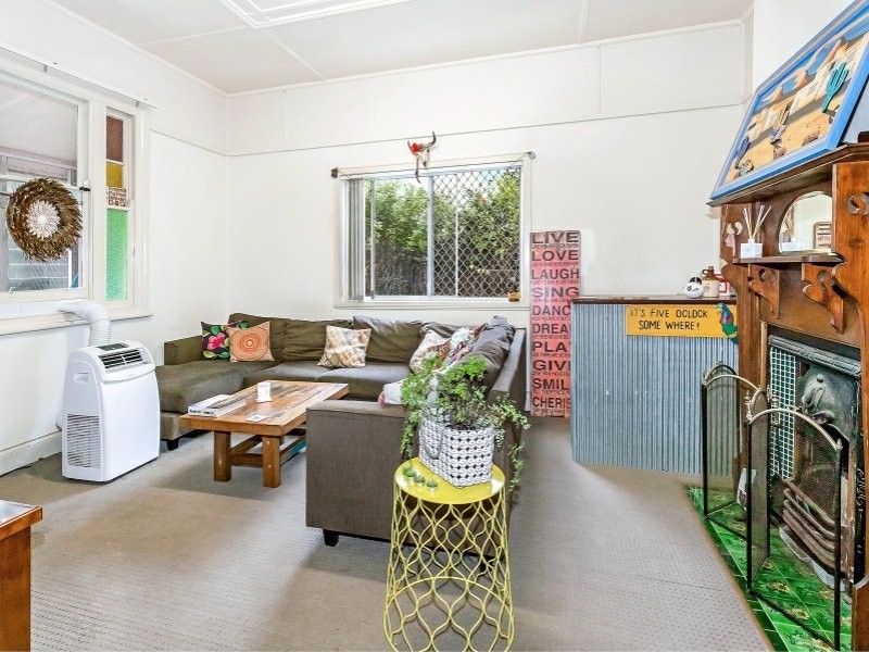 21 Kembla Street, Balgownie NSW 2519