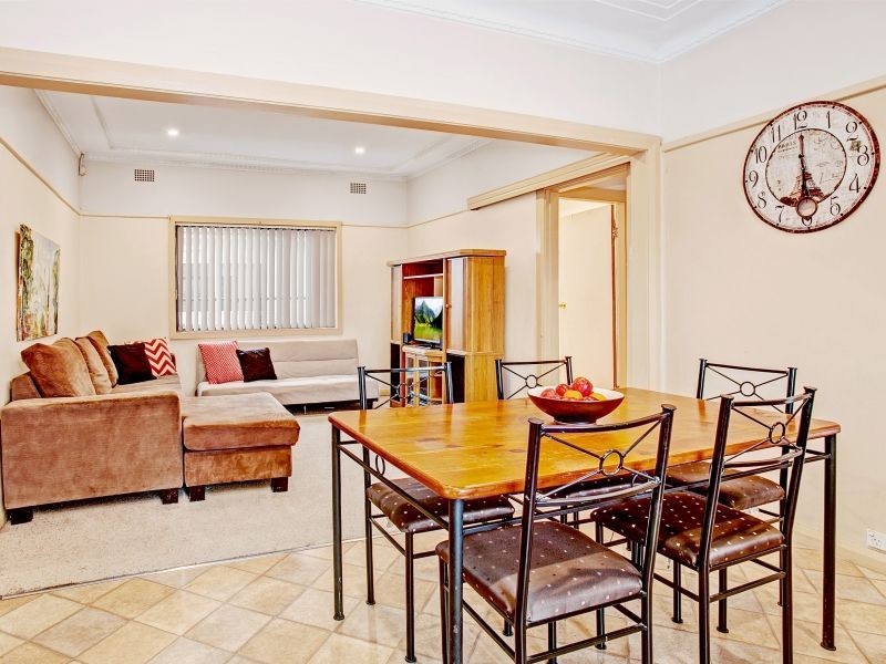 27 Chapman Street, Fairy Meadow NSW 2519