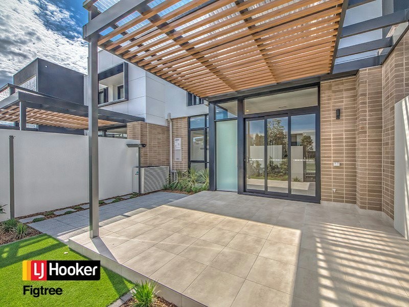 18 The Promontory Drive, Shell Cove NSW 2529