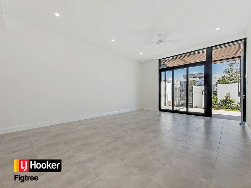 18 The Promontory Drive, Shell Cove NSW 2529