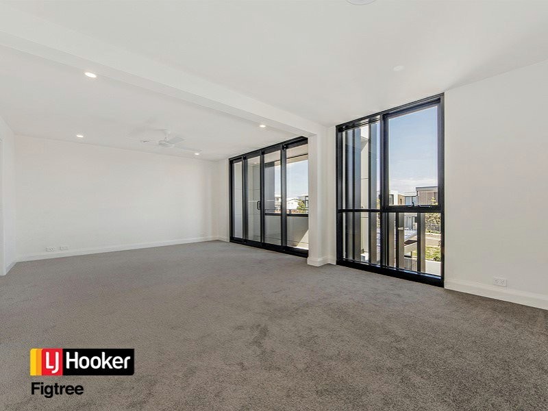 18 The Promontory Drive, Shell Cove NSW 2529