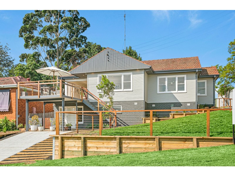 11 Bukari Street, West Wollongong NSW 2500