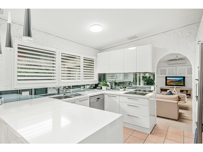 12 Satinwood Avenue, Figtree NSW 2525