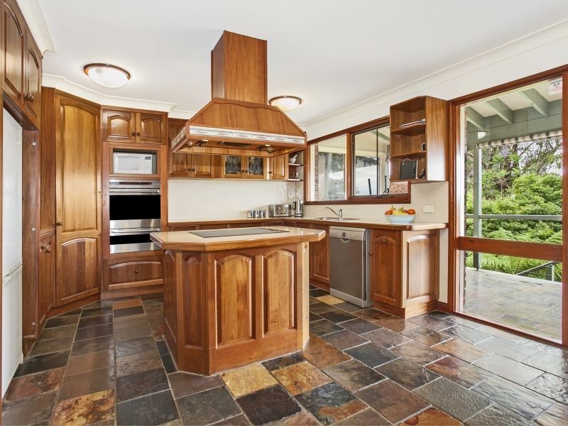 3 Arter Avenue, Figtree NSW 2525