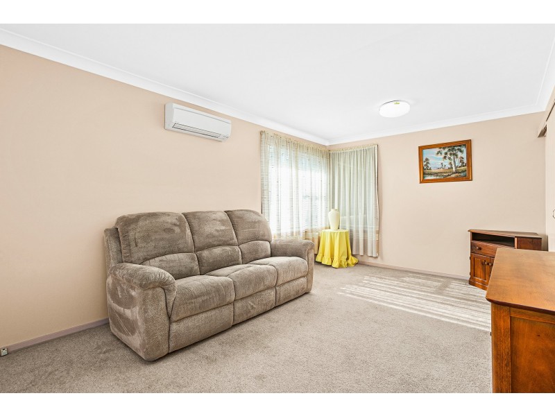 67 Jacaranda Avenue, Figtree NSW 2525