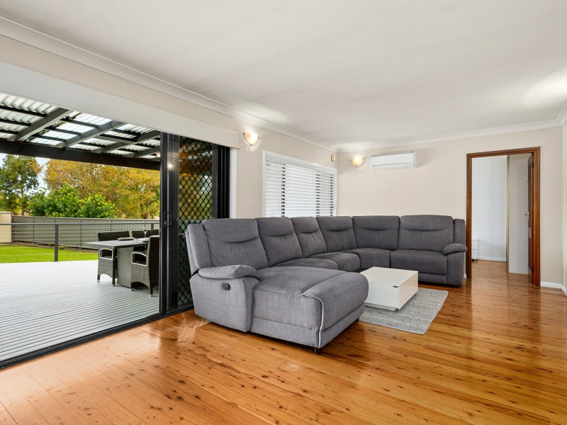 13 Lara Place, Mount Keira NSW 2500