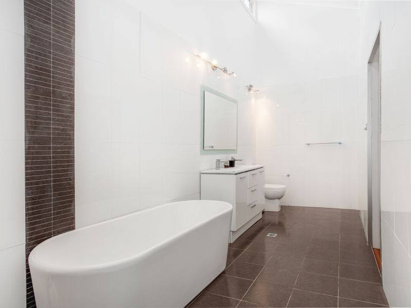 104 Derribong Drive, Cordeaux Heights NSW 2526