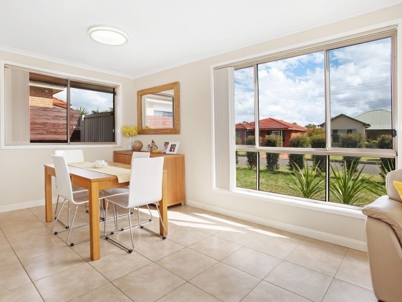 47 Sassafras Avenue, Windang NSW 2528