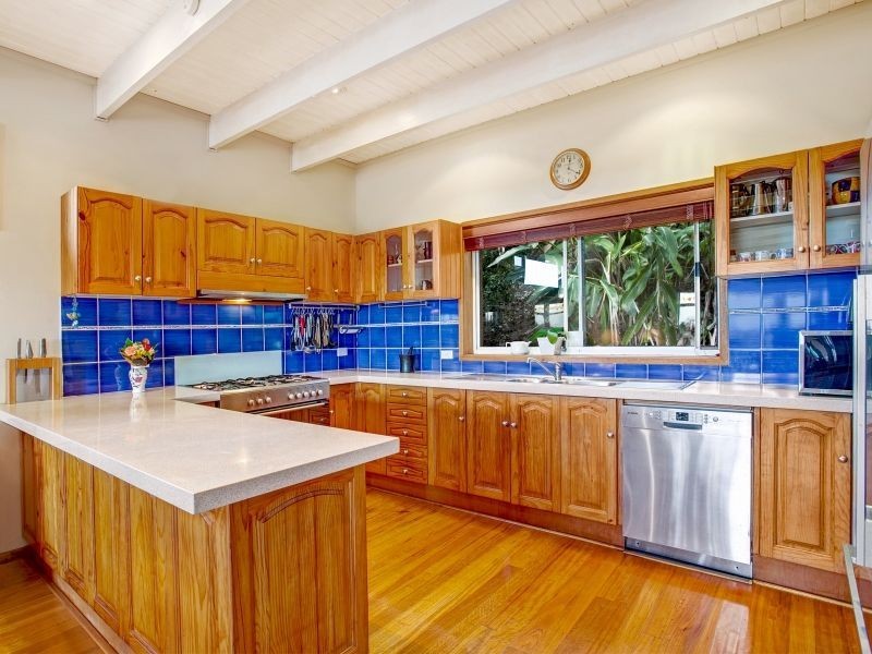 82 Bellevue Road, Figtree NSW 2525