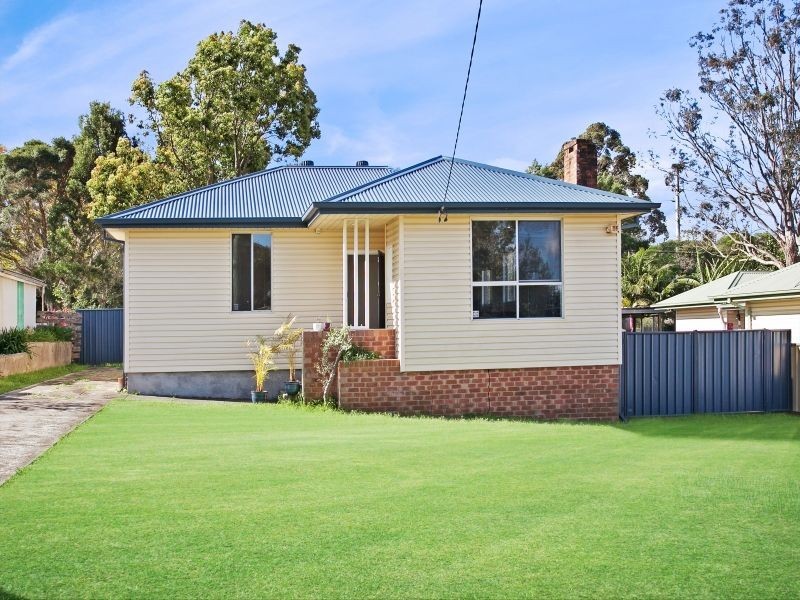 66 Albert Street, Unanderra NSW 2526