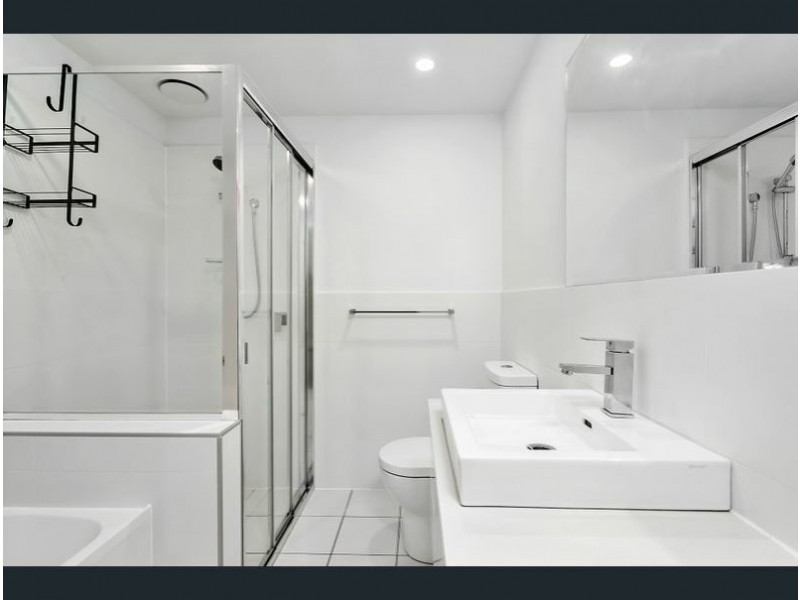 604/27 Atchison Street, Wollongong NSW 2500