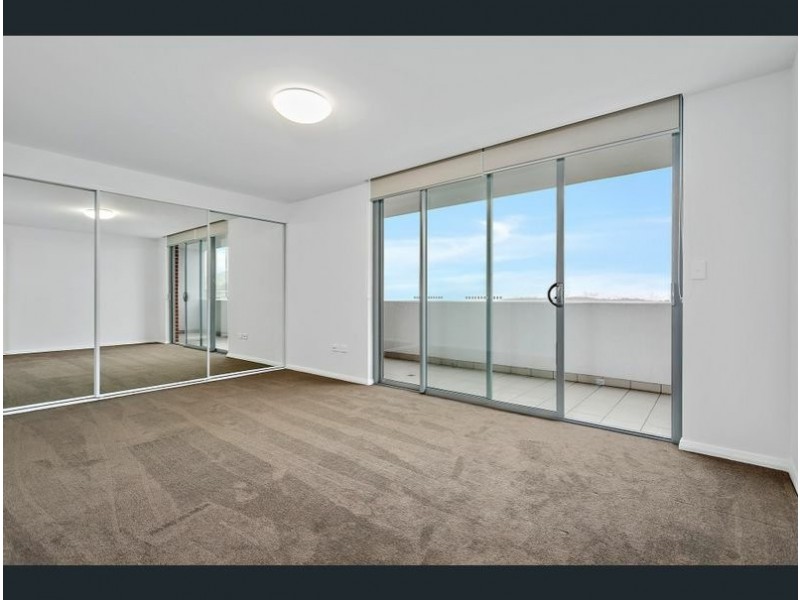 604/27 Atchison Street, Wollongong NSW 2500
