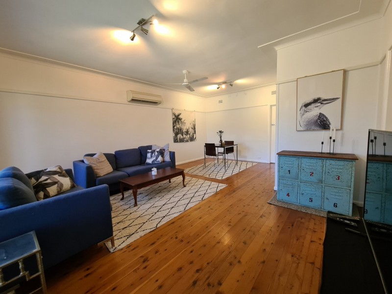 78 Farmborough Road, Unanderra NSW 2526