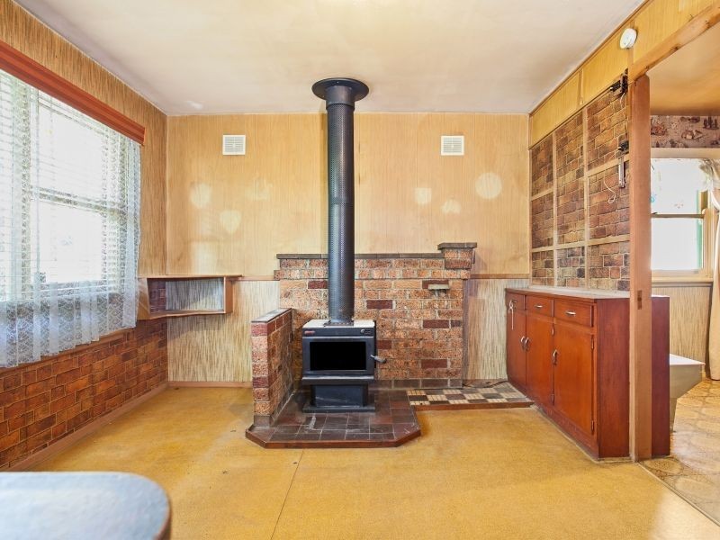 7 Simpson Parade, Albion Park NSW 2527