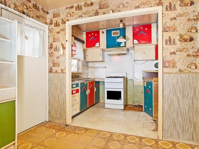 7 Simpson Parade, Albion Park NSW 2527