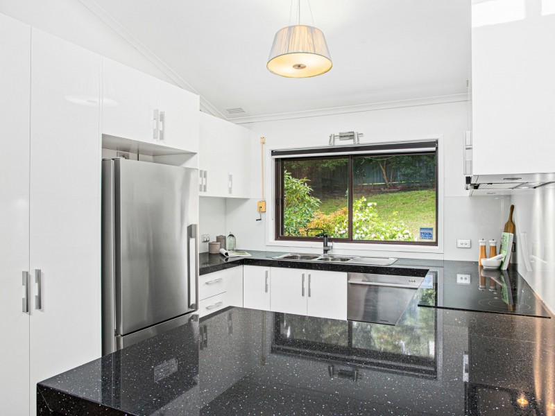 192 Jacaranda Avenue, Figtree NSW 2525