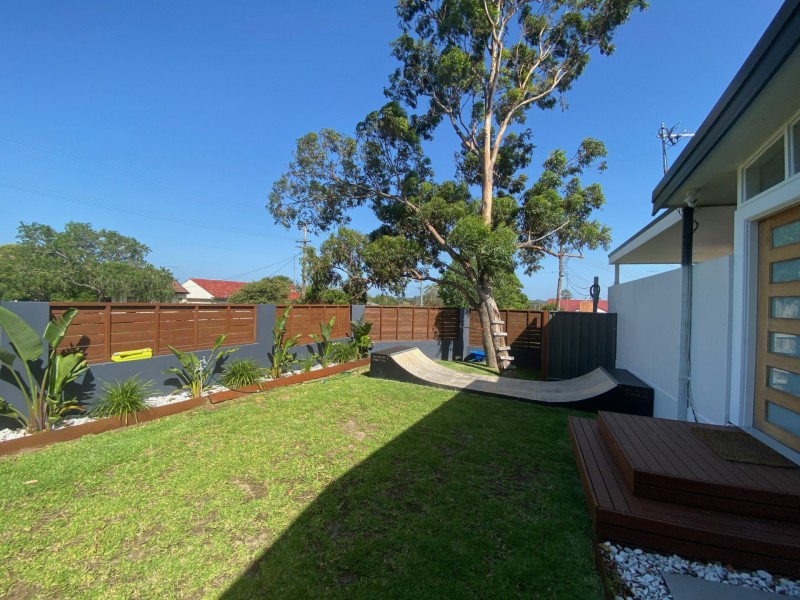26 Yellagong Street, West Wollongong NSW 2500