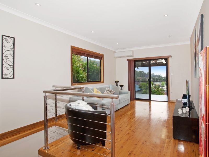 5 Hill Street, Coniston NSW 2500