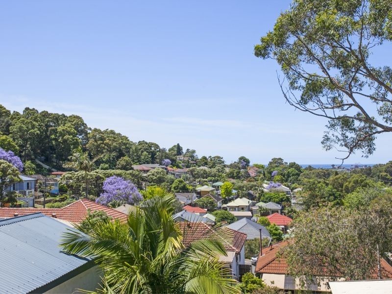 5 Hill Street, Coniston NSW 2500