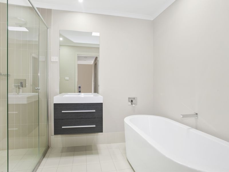 4/261 Farmborough Road, Farmborough Heights NSW 2526