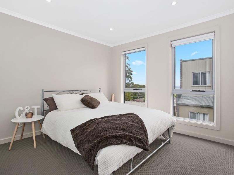 4/261 Farmborough Road, Farmborough Heights NSW 2526