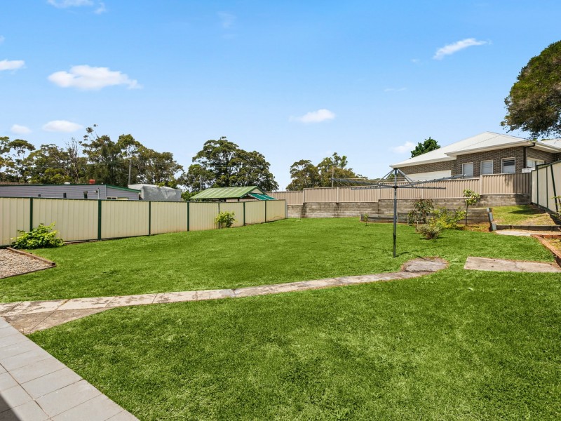 5 Illowra Crescent, Primbee NSW 2502