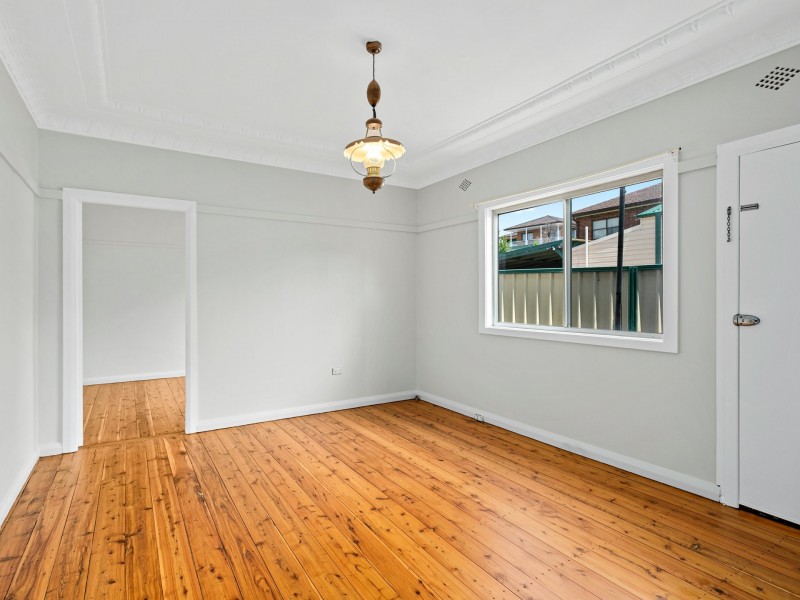 5 Illowra Crescent, Primbee NSW 2502