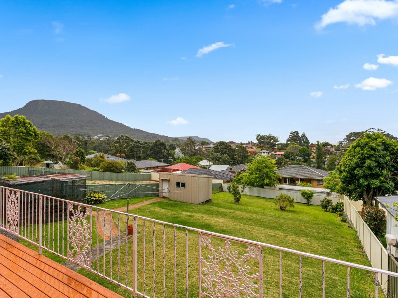 70 Mount Keira Road, West Wollongong NSW 2500