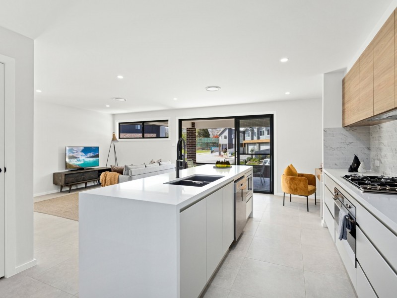 2 Mallangong Close, Figtree NSW 2525