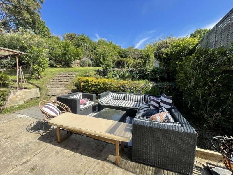 26 Ocean Street, Mount Saint Thomas NSW 2500