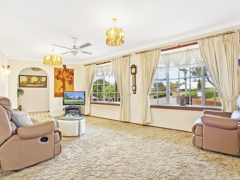 73 Walang Avenue, Figtree NSW 2525