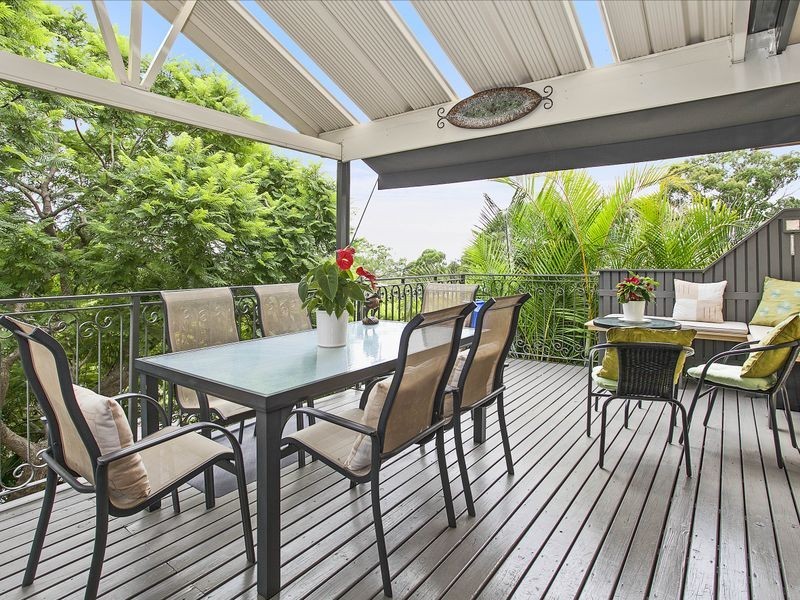 105 Iola Avenue, Farmborough Heights NSW 2526