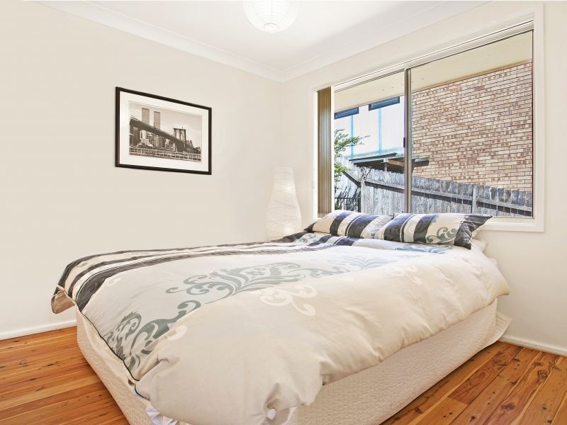 53 Iola Avenue, Farmborough Heights NSW 2526