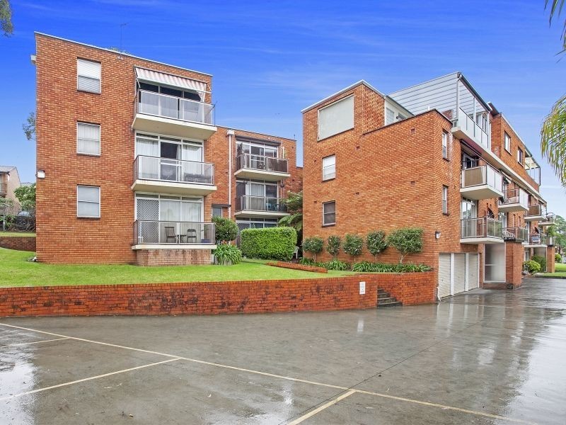4/1 Powell Street, Mangerton NSW 2500