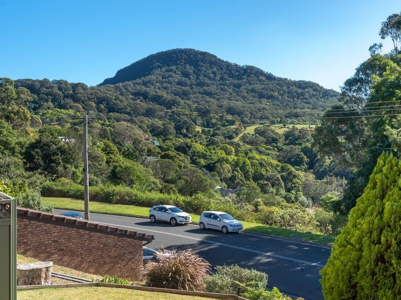 193 Waples Road, Farmborough Heights NSW 2526