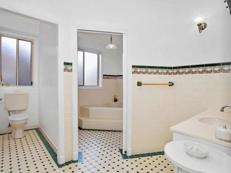 12 Lambertia Place, Cordeaux Heights NSW 2526