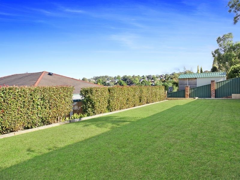 12 Lambertia Place, Cordeaux Heights NSW 2526