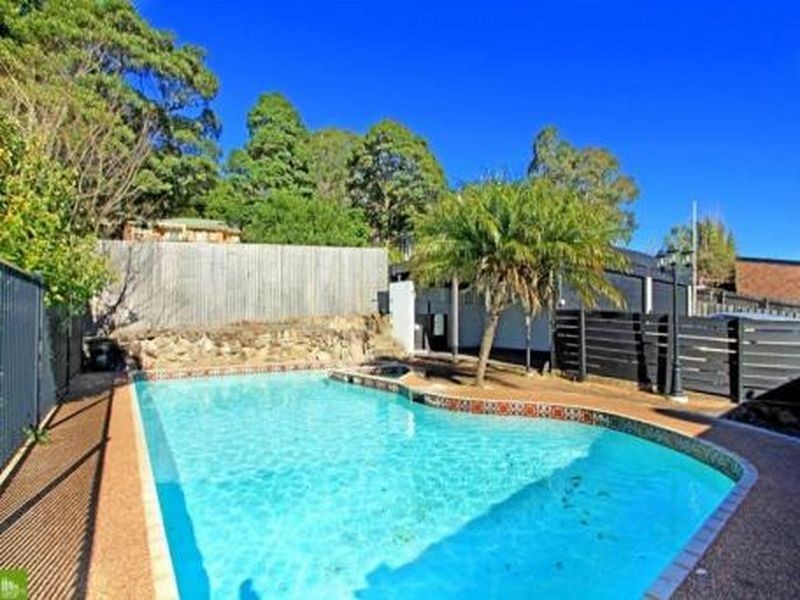 21 Springfield Avenue, Figtree NSW 2525