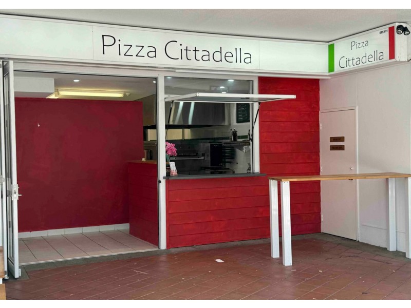 Shop 8/90 Surf Parade, Broadbeach QLD 4218