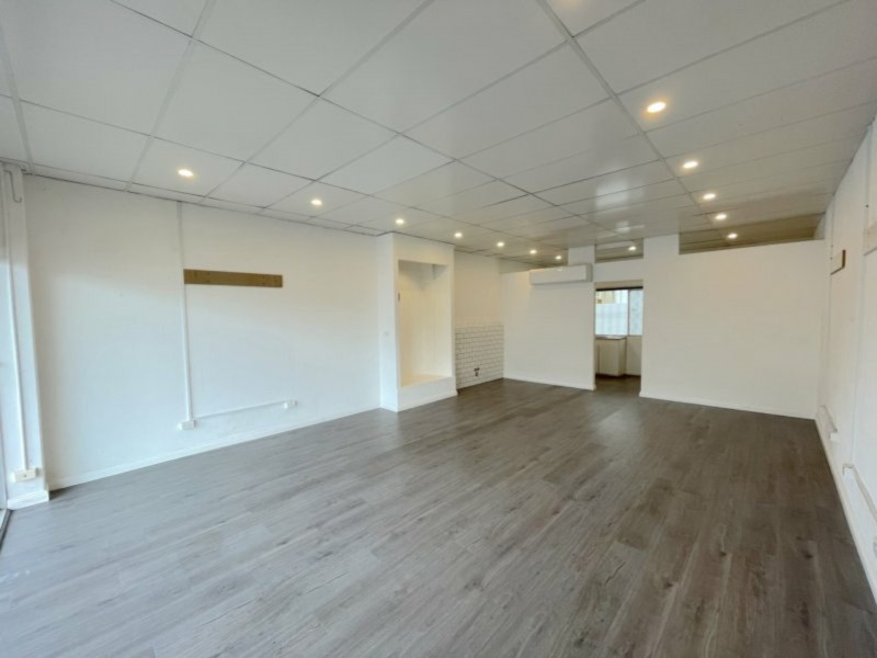 Shop 2/142 Scarborough Street, Southport QLD 4215