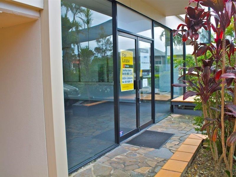 42 Bundall Road, Bundall QLD 4217