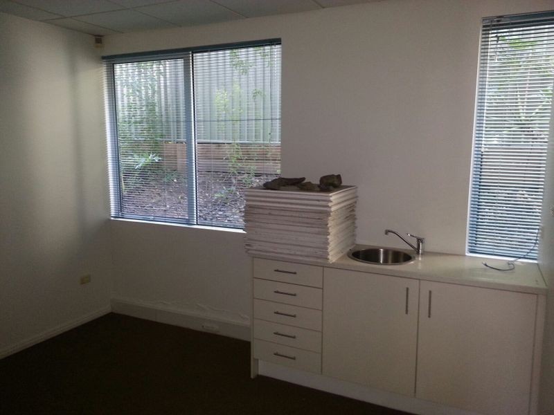 1/12 Carrara, Benowa QLD 4217
